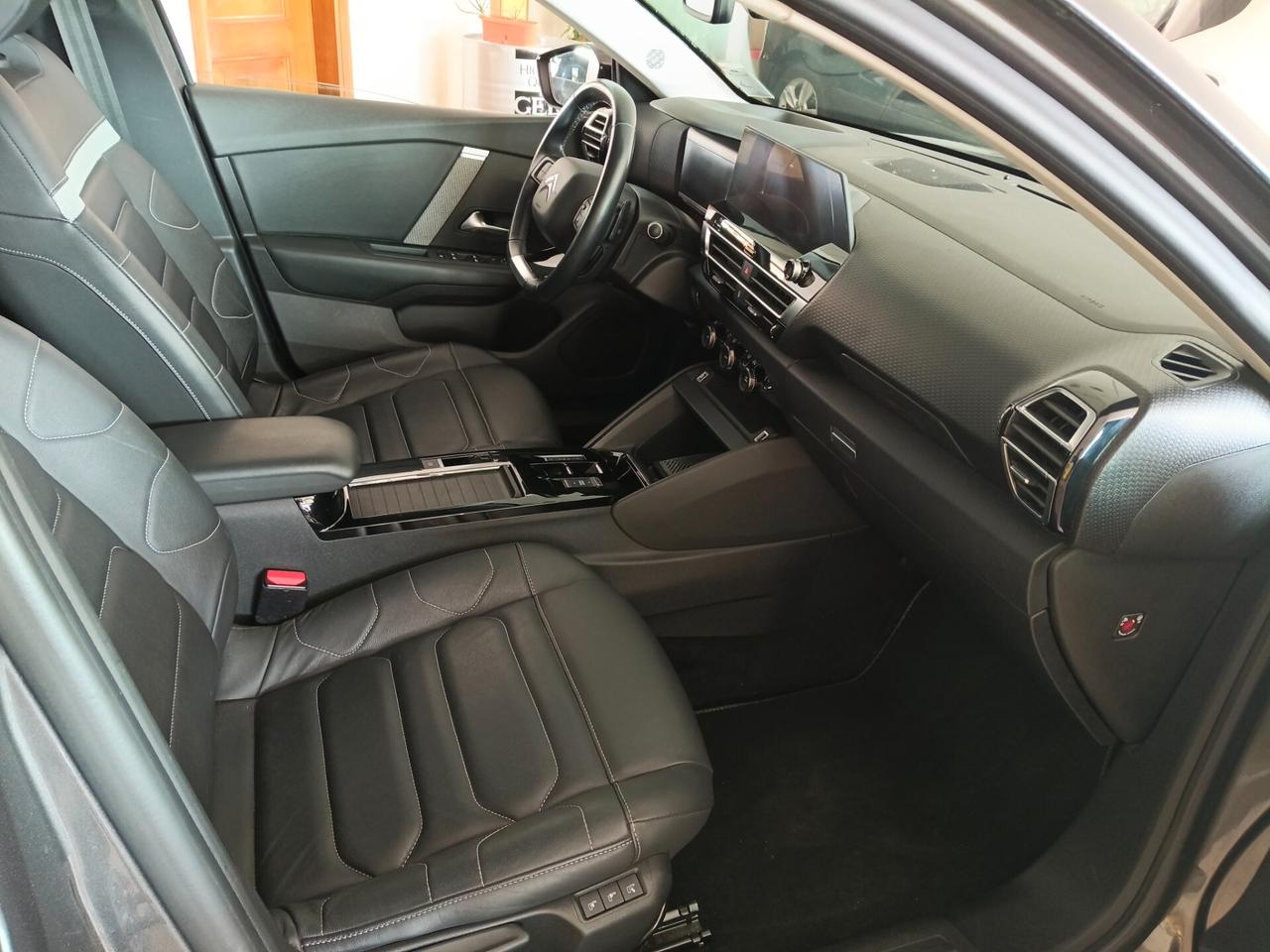 Citroen C4 PureTech 131 S&S EAT8 Shine NEOPATENTATI