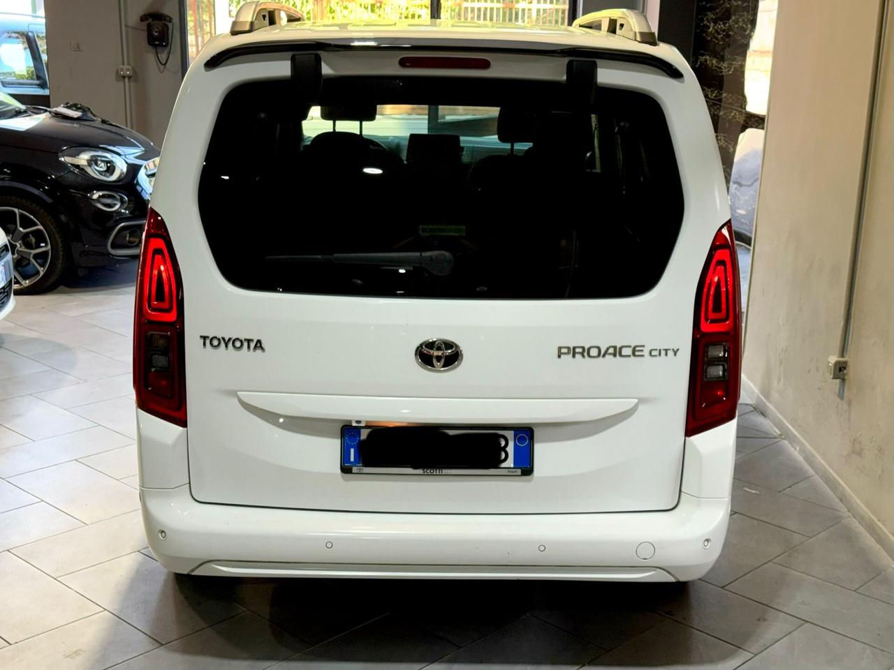 Toyota Proace City 7 POSTI AUTOMATICO 60MILA KM