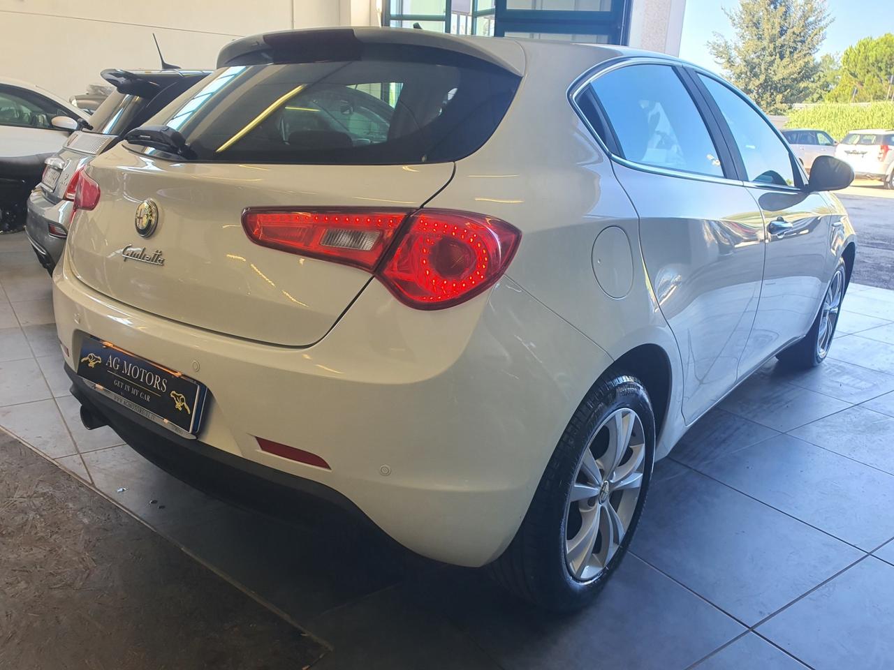 Alfa Romeo Giulietta 1.6 JTDm-2 105 CV Exclusive