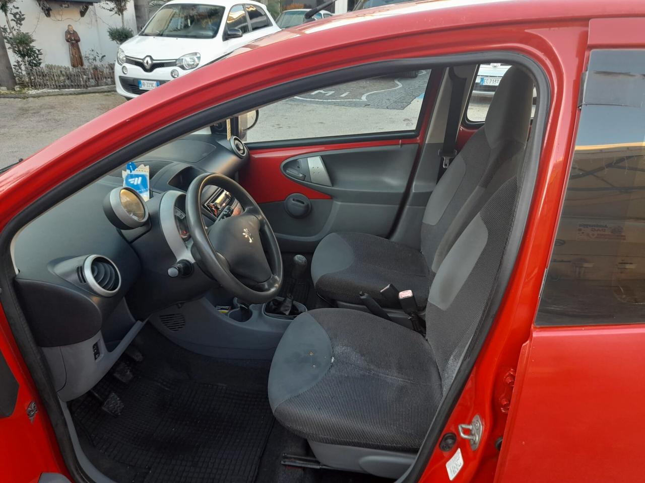 Peugeot 107 1.4cc diesel 12 mesi garanzia-2008