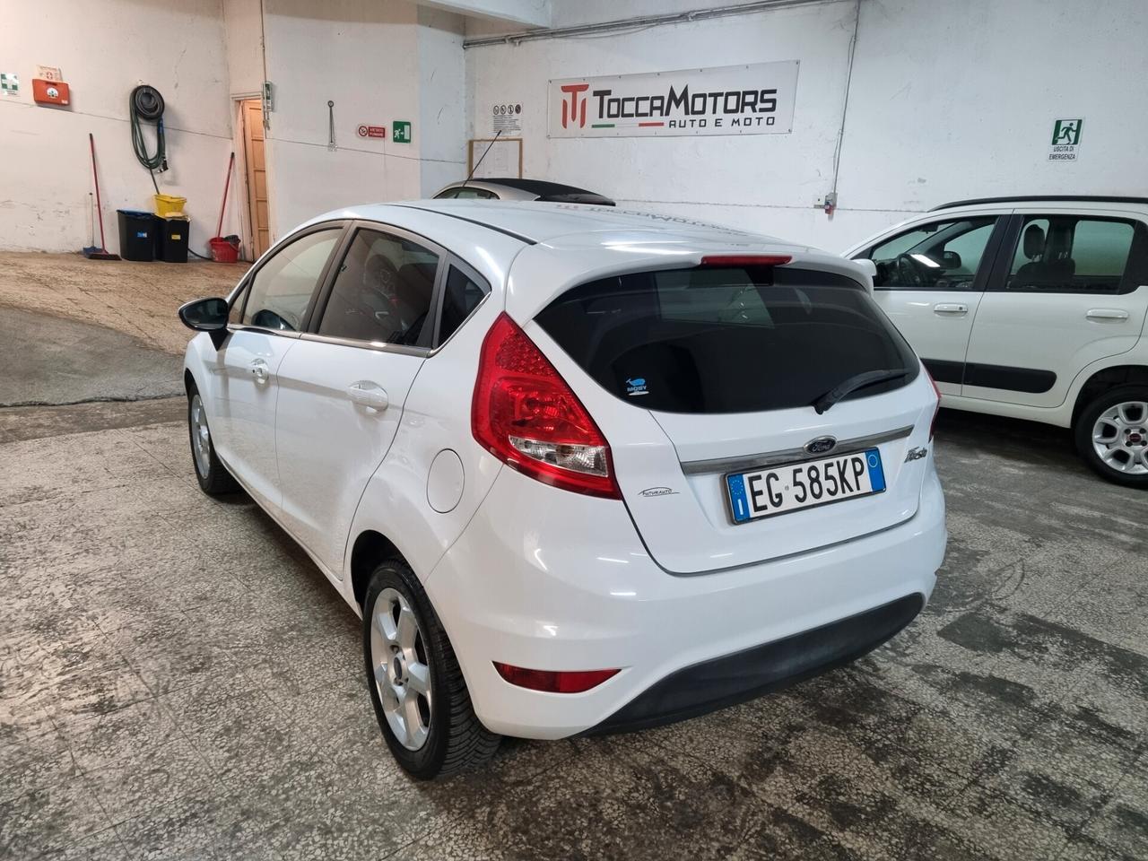 Ford Fiesta 1.4 5 porte Bz.- GPL Titanium