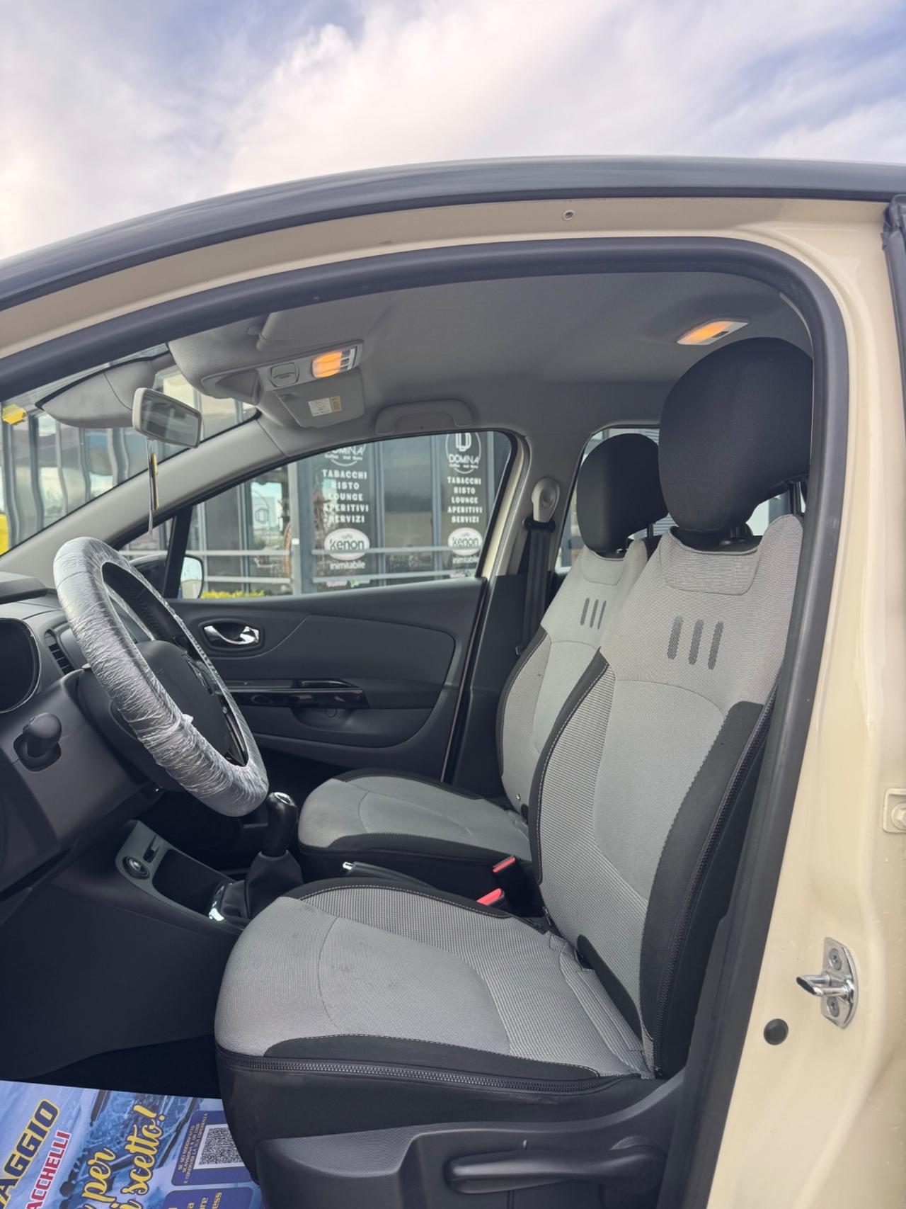 Renault Captur dCi 8V 90 CV Start&Stop Energy R-link