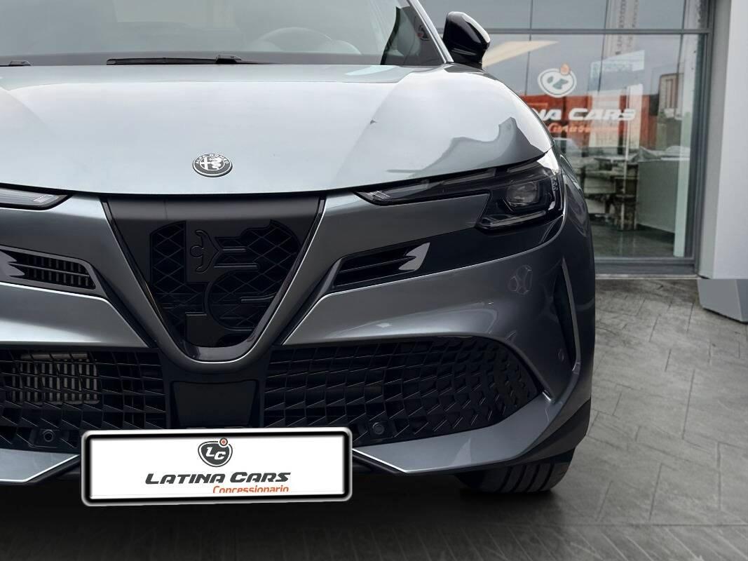 Alfa Romeo Junior 1.2 ibrida 145cv edct6 Con TELECAMERA & NAVIGATORE
