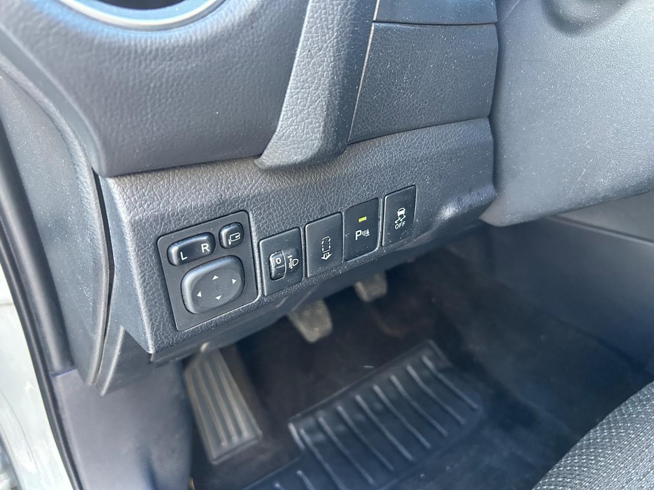 Toyota Auris 1.4 D-4D Lounge