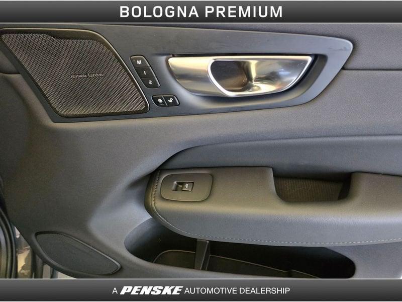 Volvo XC60 XC60 B4 automatico Plus Dark