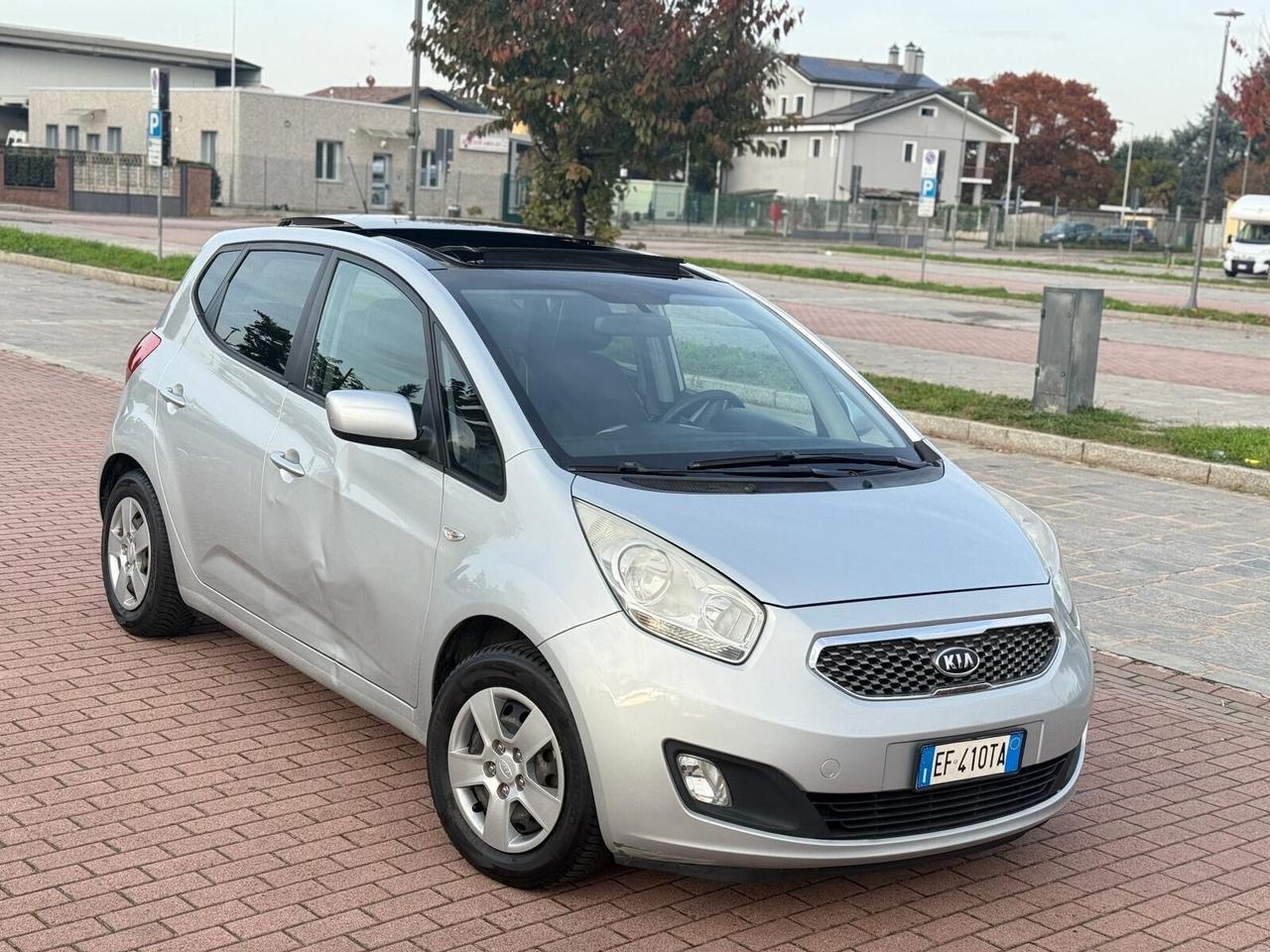 Kia Venga 1.4 CVVT Fullsky