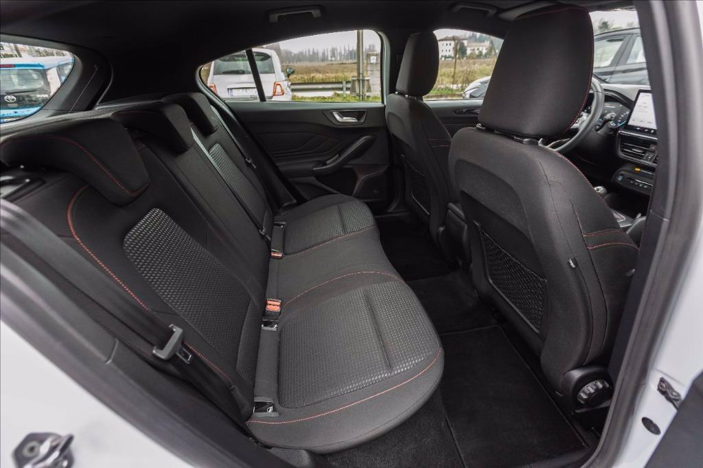 FORD Focus 1.0 ecoboost h ST-Line Design 125cv del 2023