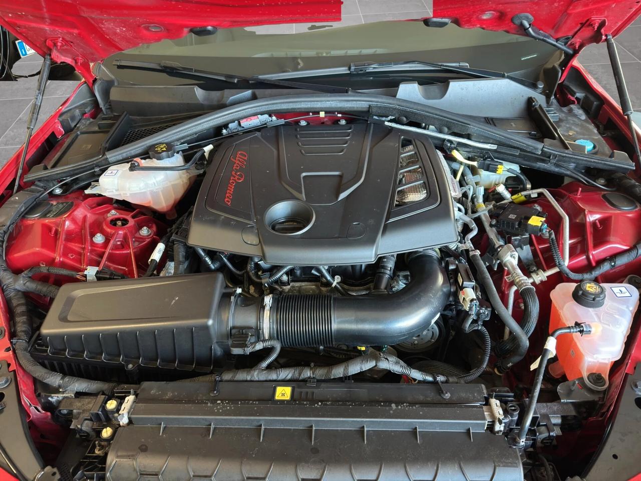 Alfa Romeo Giulia 2.0 Turbo 280 CV AT8 AWD Q4 Veloce