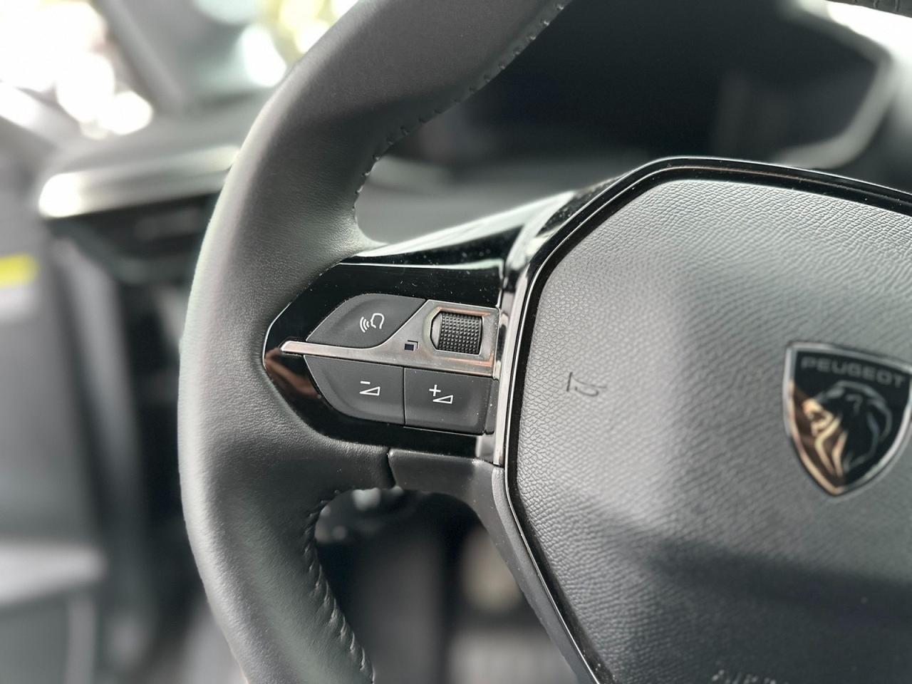 PEUGEOT 208 II 2023 - 208 1.2 puretech Allure s&s 100cv