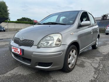 Toyota Yaris 1.0i 16V cat 5 porte