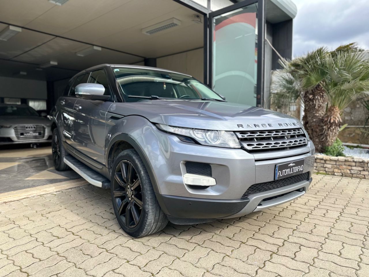 Range Rover Evoque 2.2 TD4 5p. Dynamic