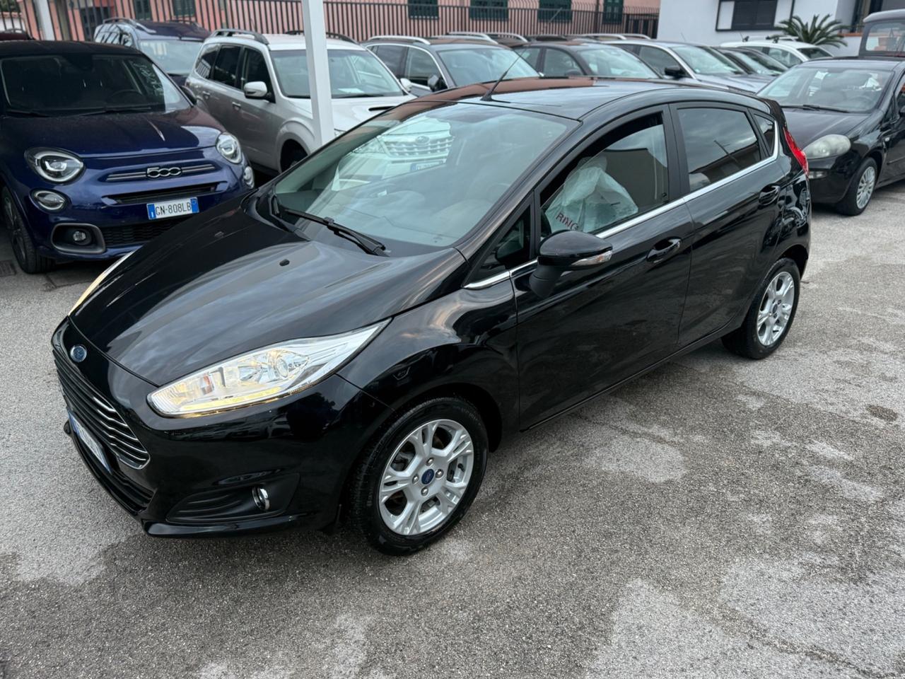 Ford Fiesta 1.4 5p. Bz.- GPL Titanium Perfetta