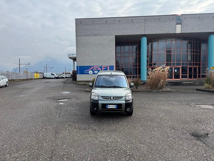 Peugeot Ranch 1.6 HDi 5p. Totem