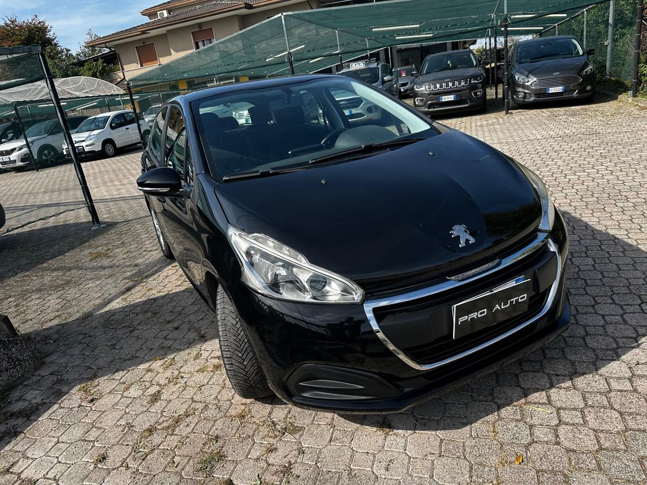 Peugeot 208 BlueHDi 75 5 porte Allure