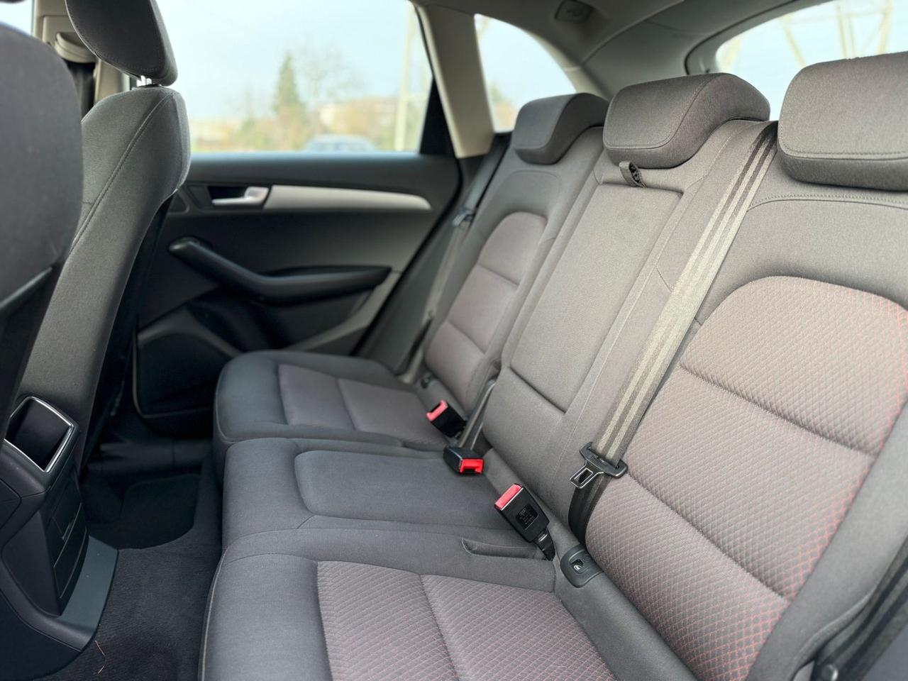 Audi Q5 2.0 TDI 143 CV quattro