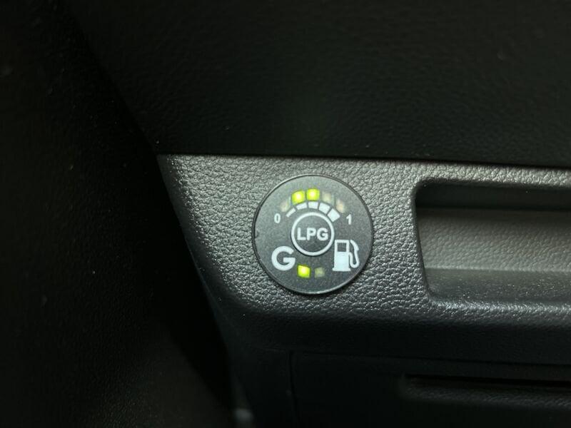 Renault Clio V 2019 1.0 tce Intens Gpl 100cv my21