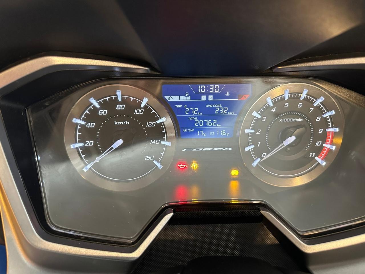 Honda Forza 350 deluxe