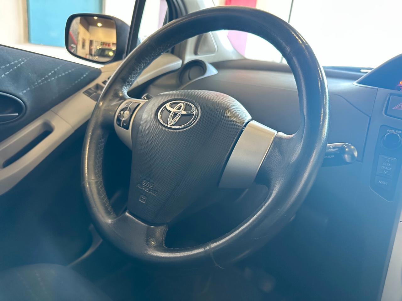 Toyota Yaris 1.4 D-4D 5 porte Sol