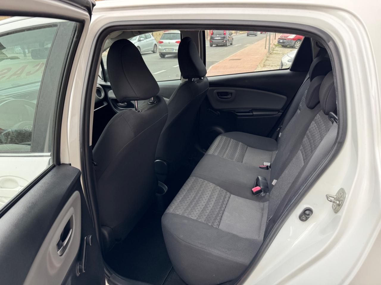 Toyota Yaris 1.4 D-4D 5 porte Lounge