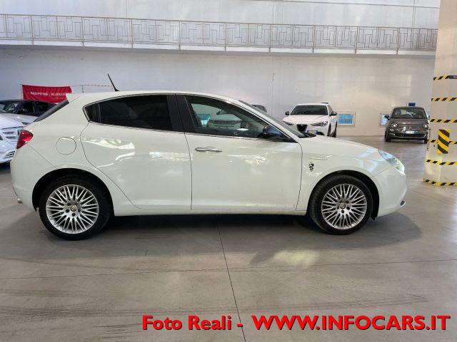 ALFA ROMEO Giulietta 2.0 JTDm-2 140 CV Distinctive