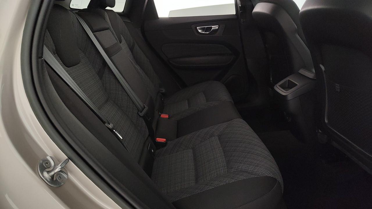 VOLVO XC60 2.0 b4 Core auto