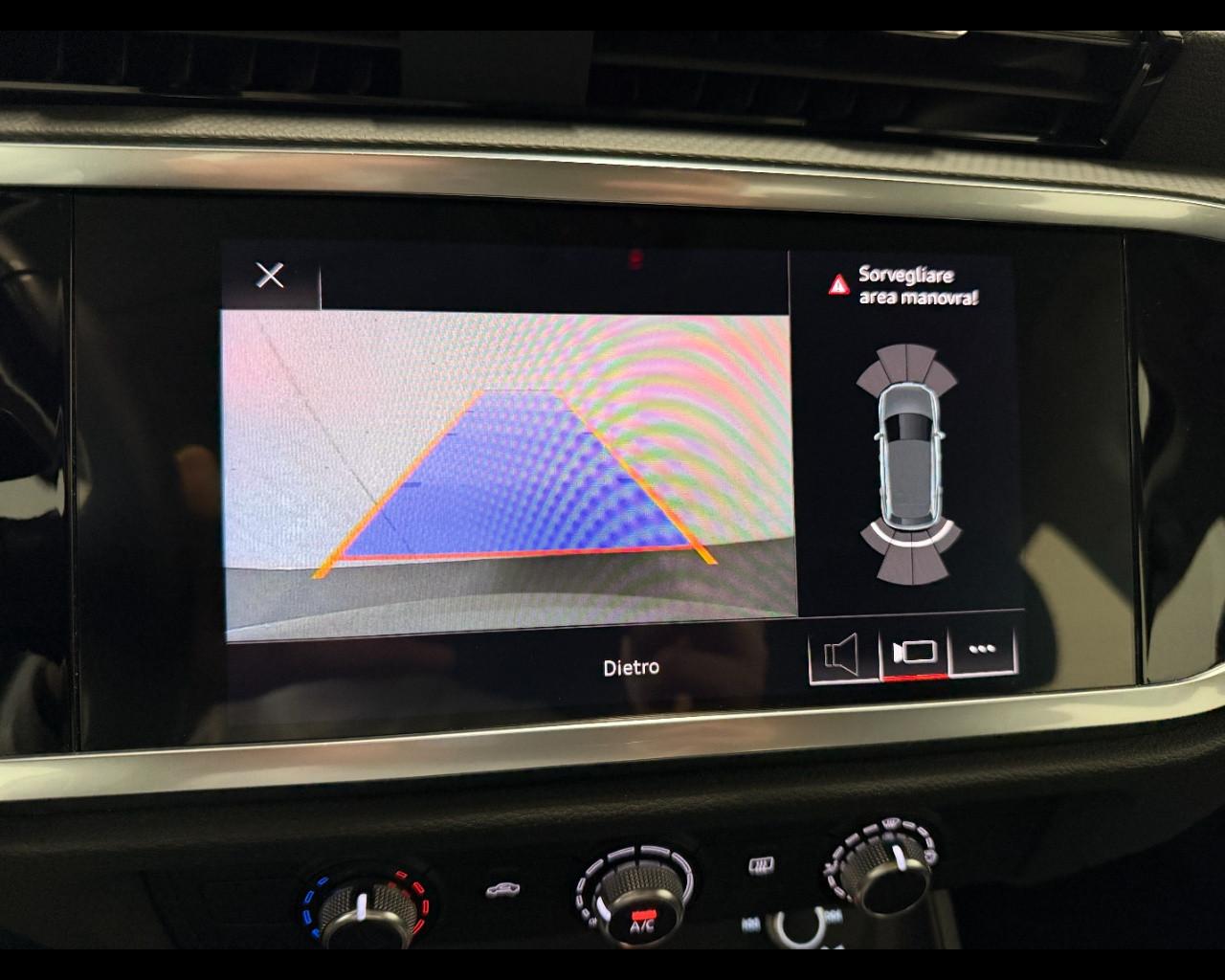 AUDI Q3 40 TDI S-TRONIC QUATTRO BUSINESS