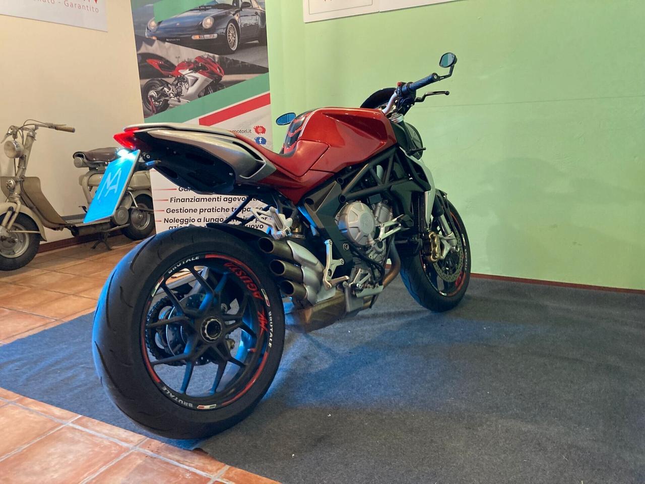 Mv Agusta Brutale 800