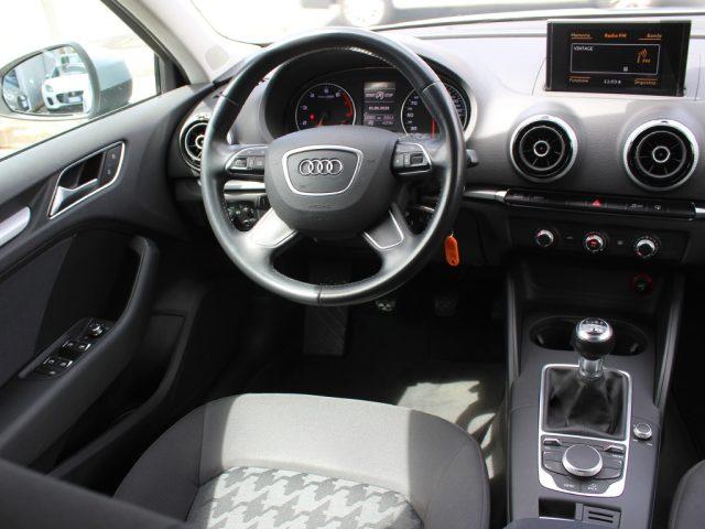 AUDI A3 1.2 TFSI 110 CV Business
