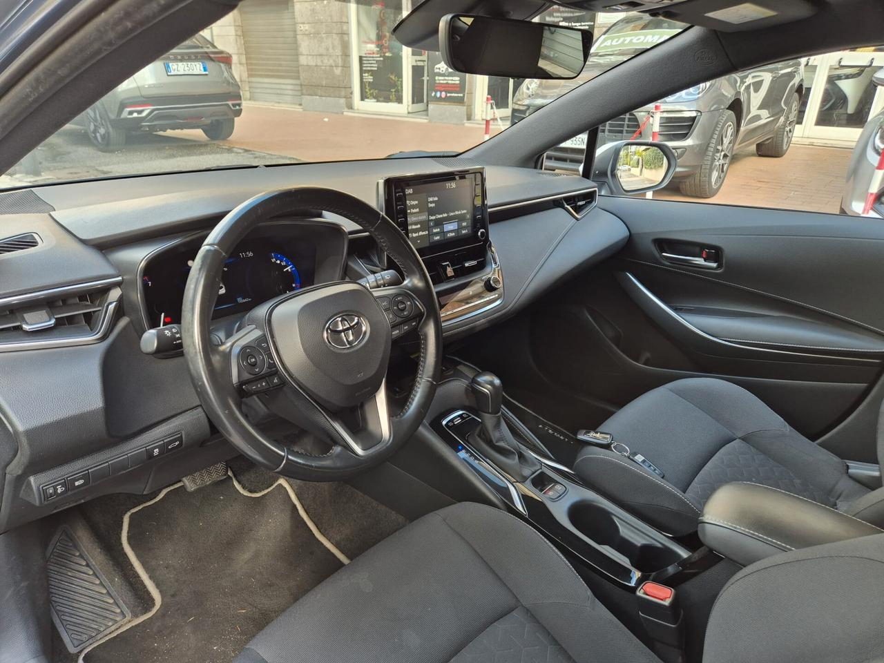 Toyota Corolla TS 1.8 Hybrid Business - NO OBBL. FINANZIAMENTO