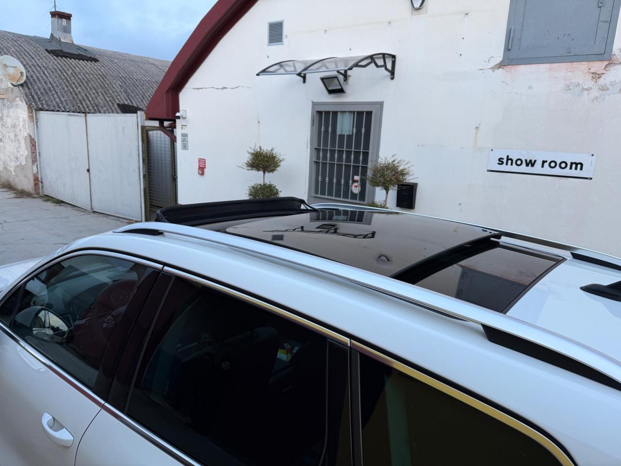 Volkswagen Touareg 3.0 TDI 204 CV tetto Gancio T.