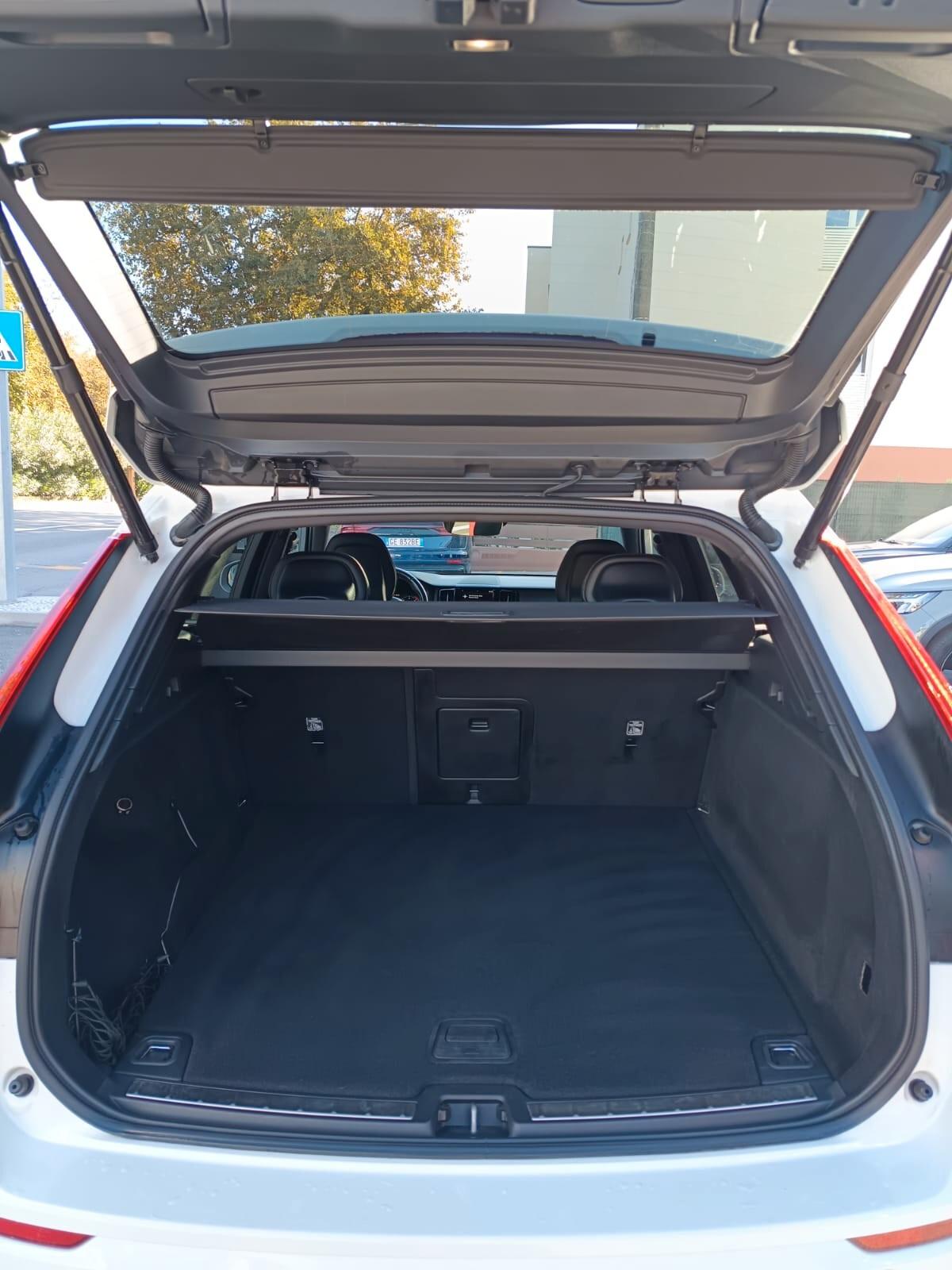 Volvo XC 60 D4 AWD Geartronic R-design