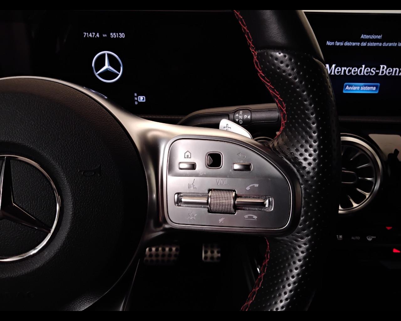 Mercedes-Benz Classe A - W177 2018 - A 200 d Premium 4matic auto