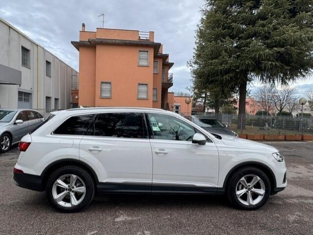 Audi Q7 45 TDI quattro tiptronic Sport 7 posti