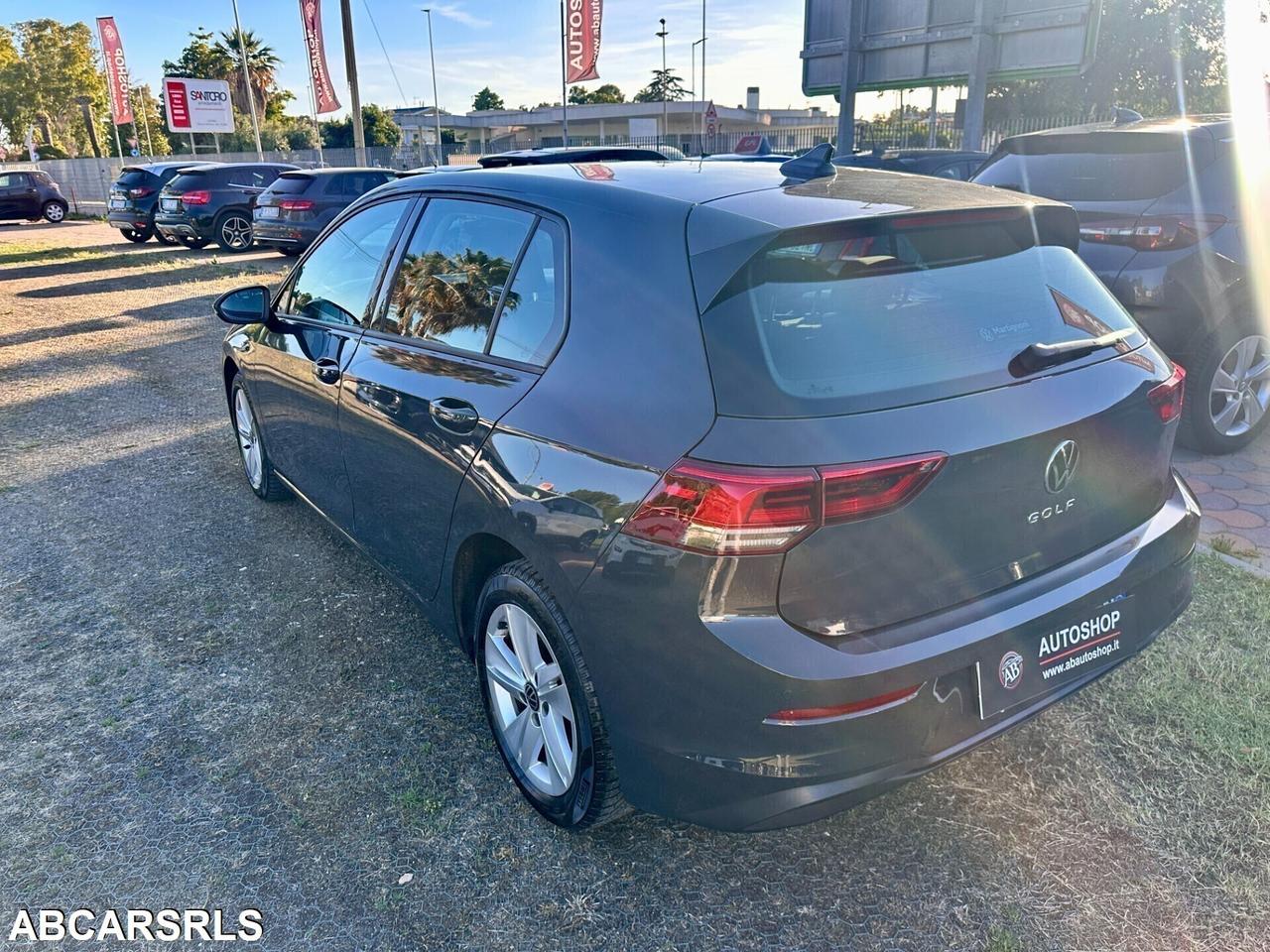 VOLKSWAGEN - Golf VIII - 2.0 TDI DSG Life 5p. - UN