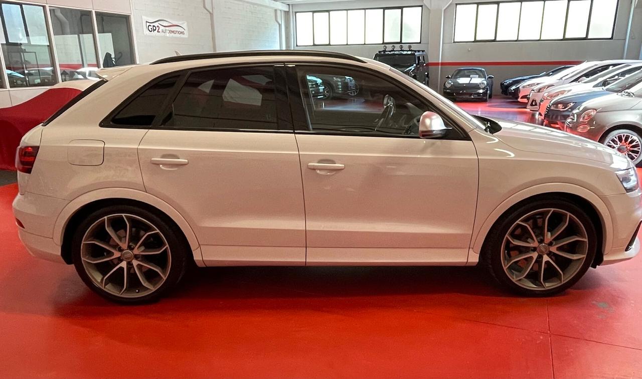 Audi RS Q3 2.5 tfsi QUATTRO S-TRONIC