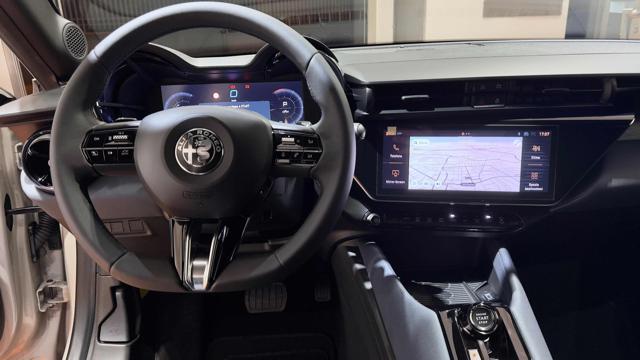 ALFA ROMEO Junior 1.2 145 CV Hybrid eDCT6 pack techno