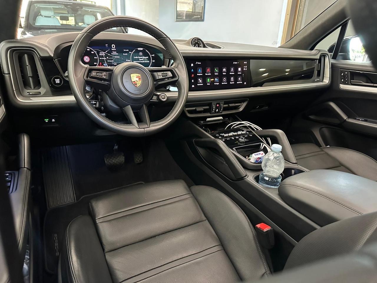 Porsche Cayenne 3.0 V6 E-Hybrid Platinum Edition