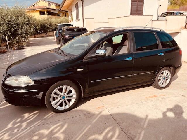 FIAT CROMA 1.9 MJET 120 CV EMOTION