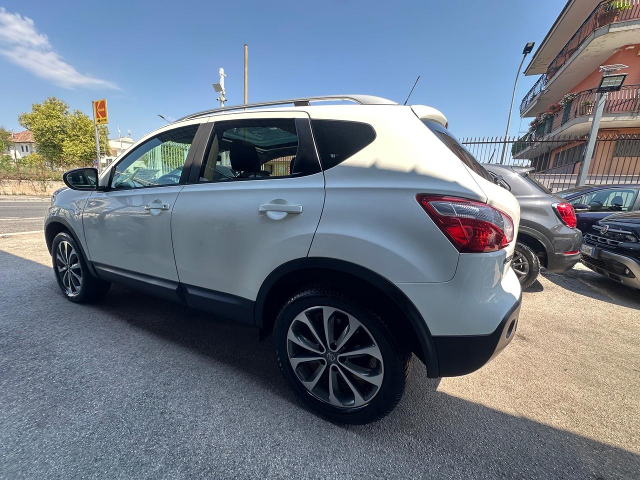 Nissan Qashqai 2.0 dCi DPF n-tec