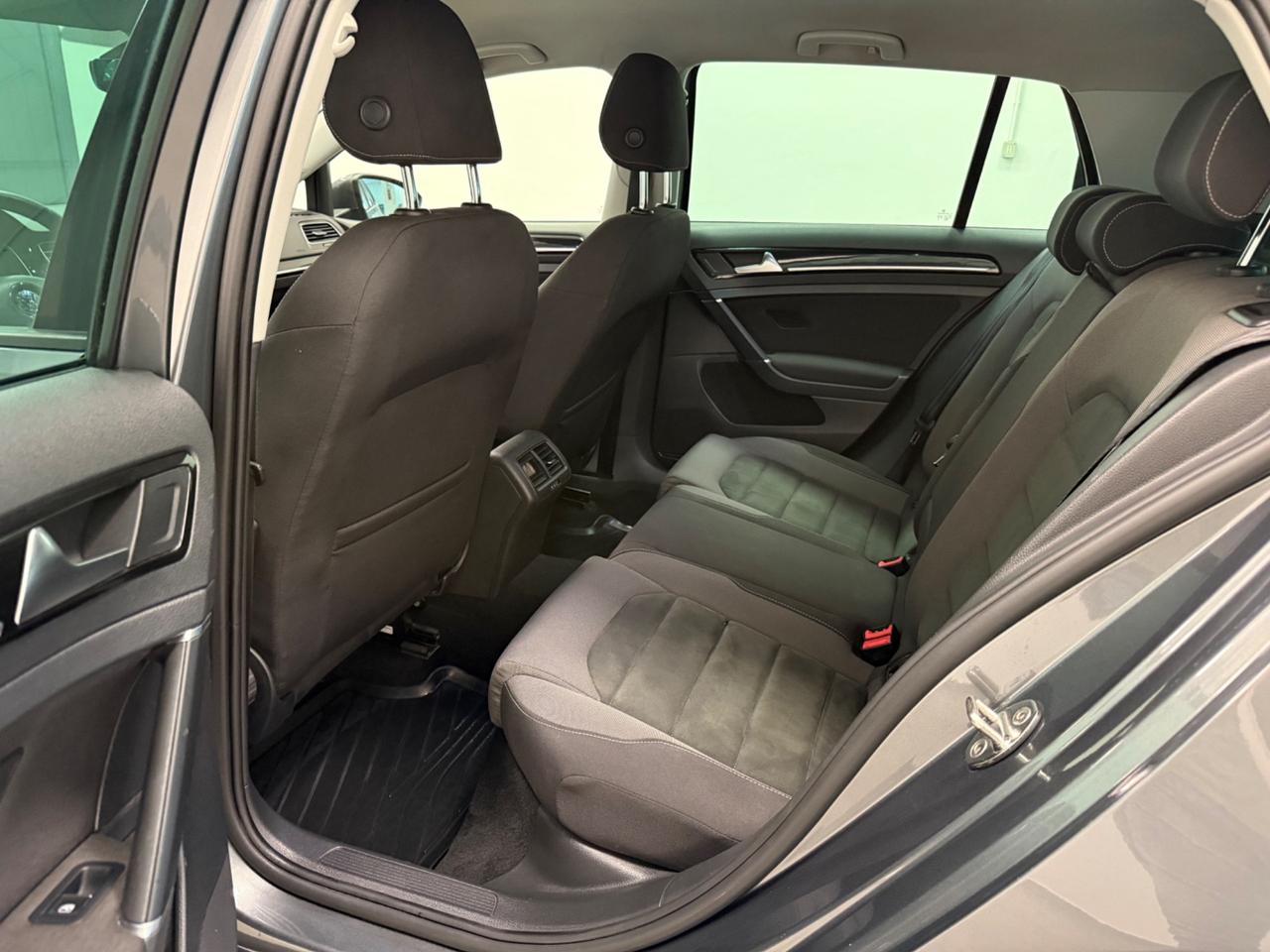 Volkswagen Golf 115cv 1.6tdi LED ASSIST
