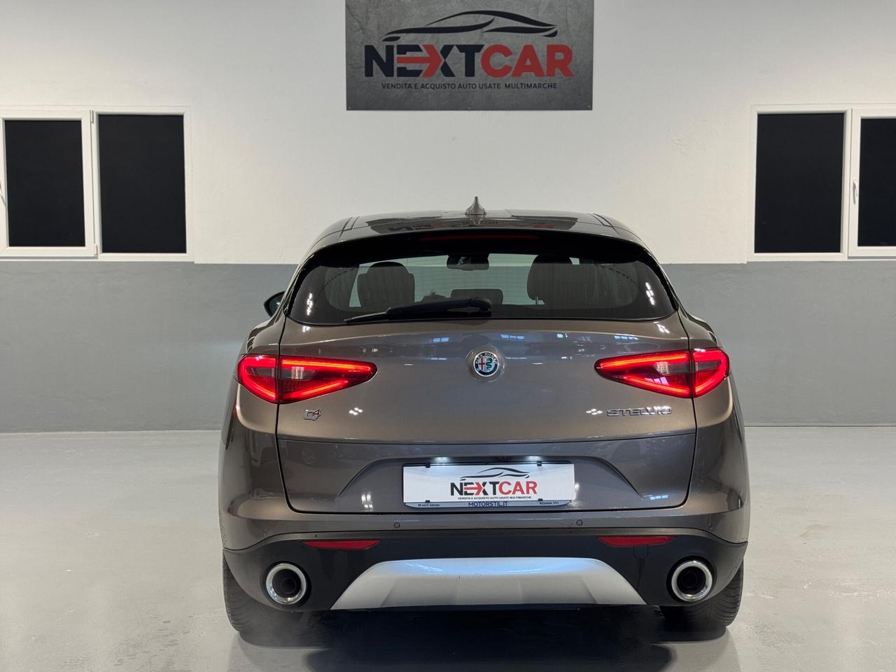 Alfa Romeo Stelvio 2.2 T 180 CV Q4