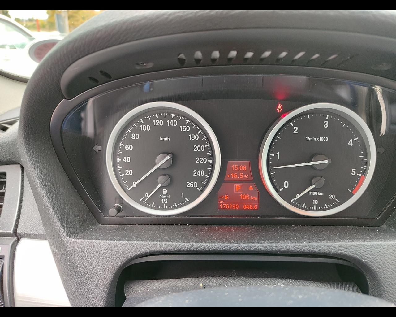 BMW X6 (E71/72) - X6 xDrive30d Attiva