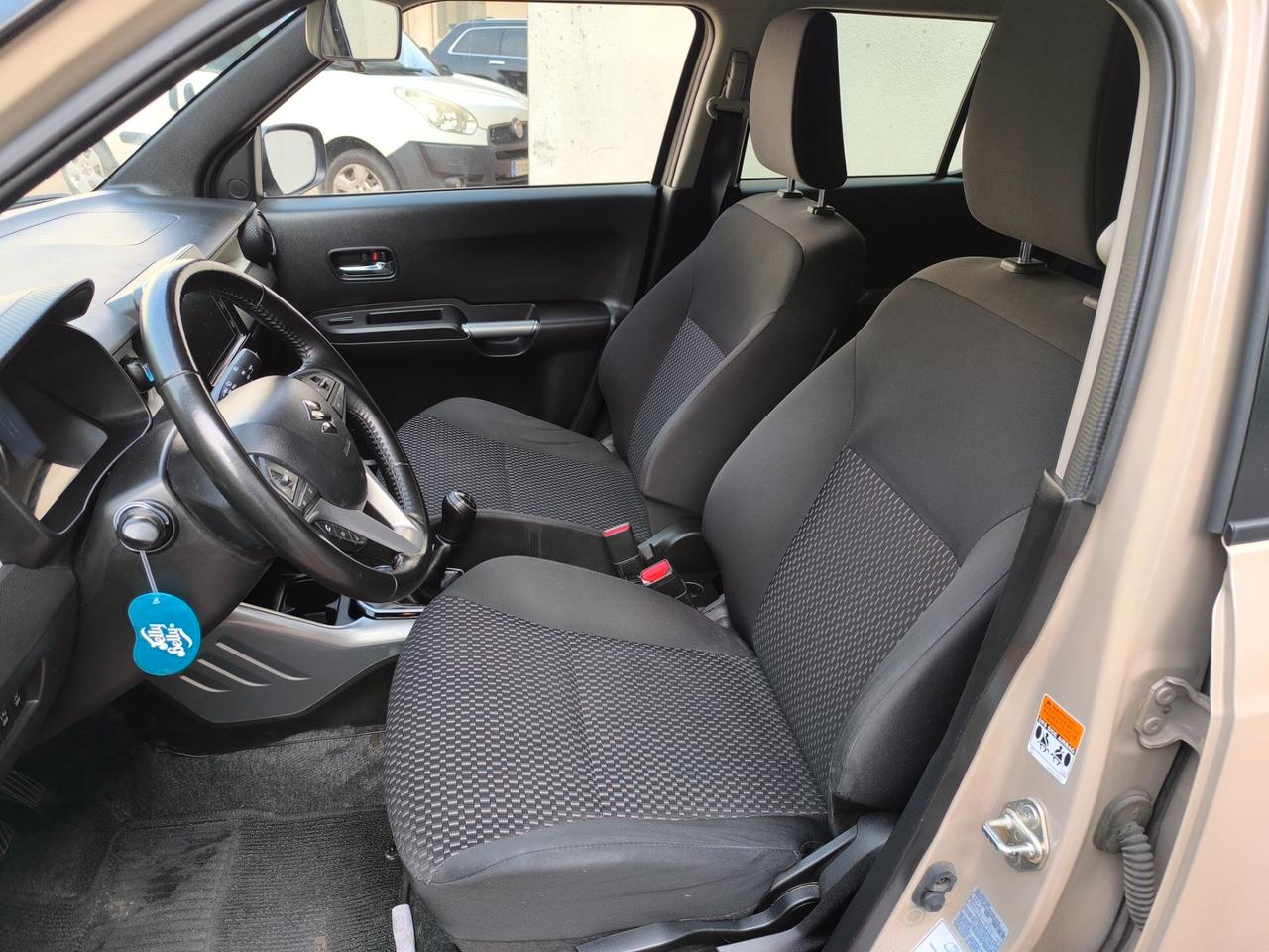 Suzuki Ignis 1.2 Hybrid CVT Top
