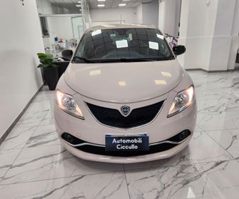 Lancia Ypsilon BENZ-GPL