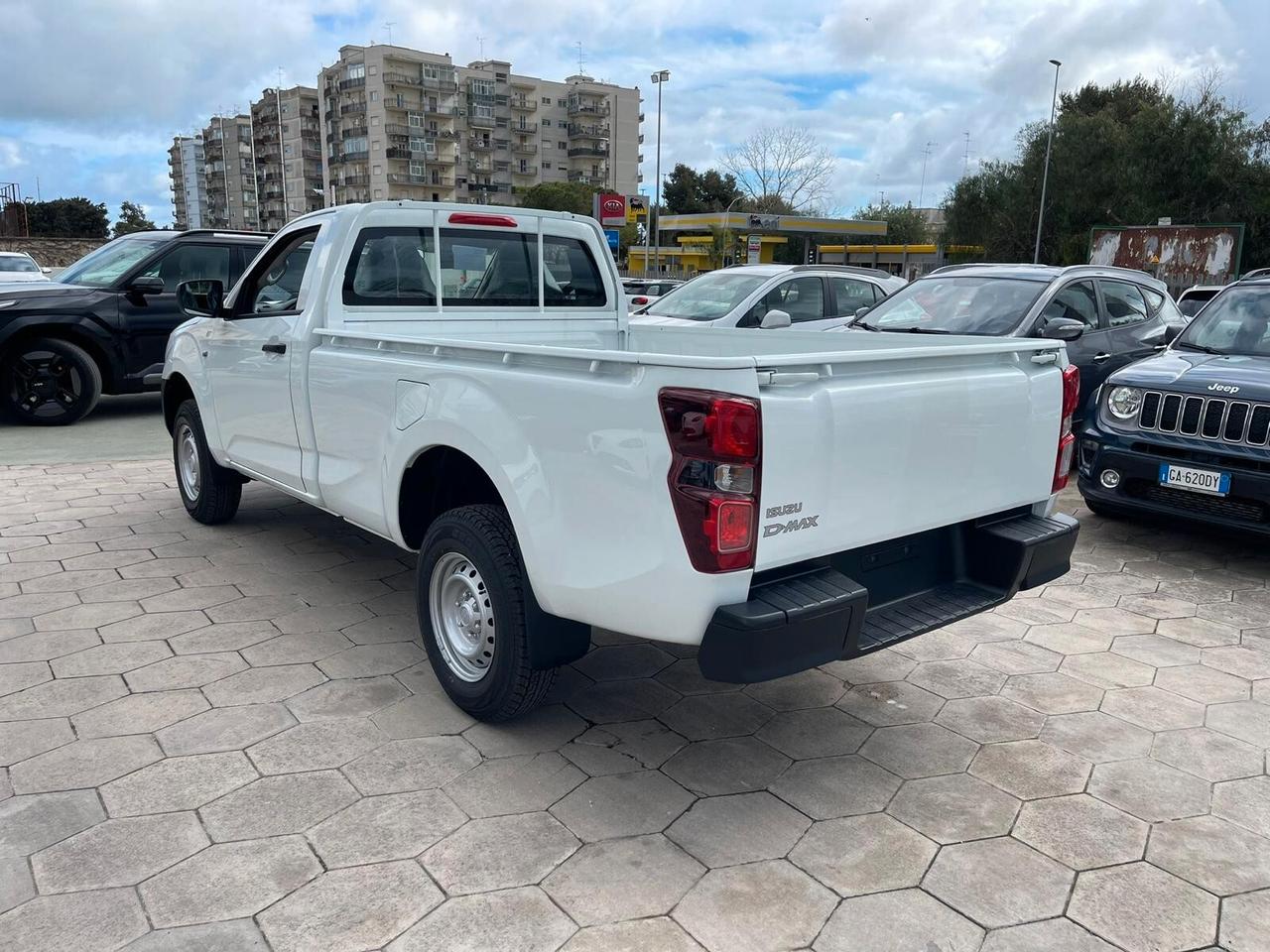 ISUZU DMAX SINGLE N57 1.9 DIESEL 2 POSTI