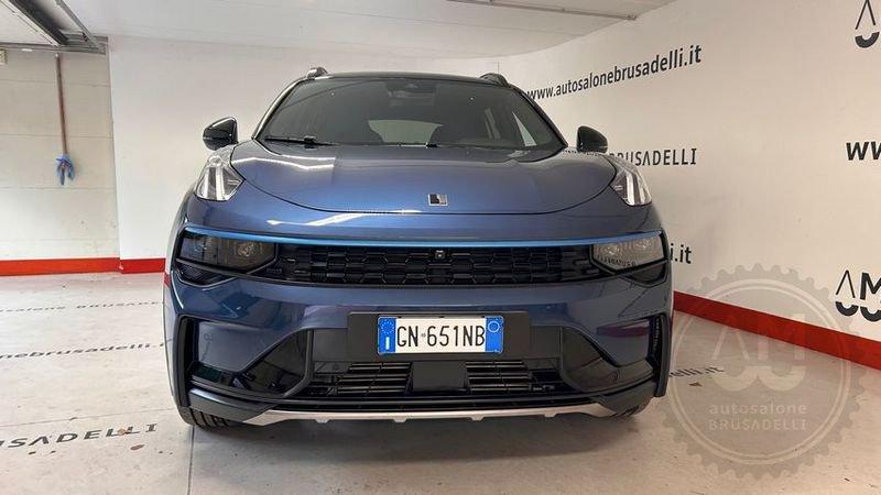 Lynk & Co 01 01 PHEV