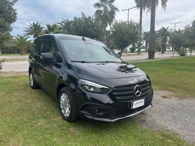 MERCEDES-BENZ Citan 1.5 112 CDI Tourer Long