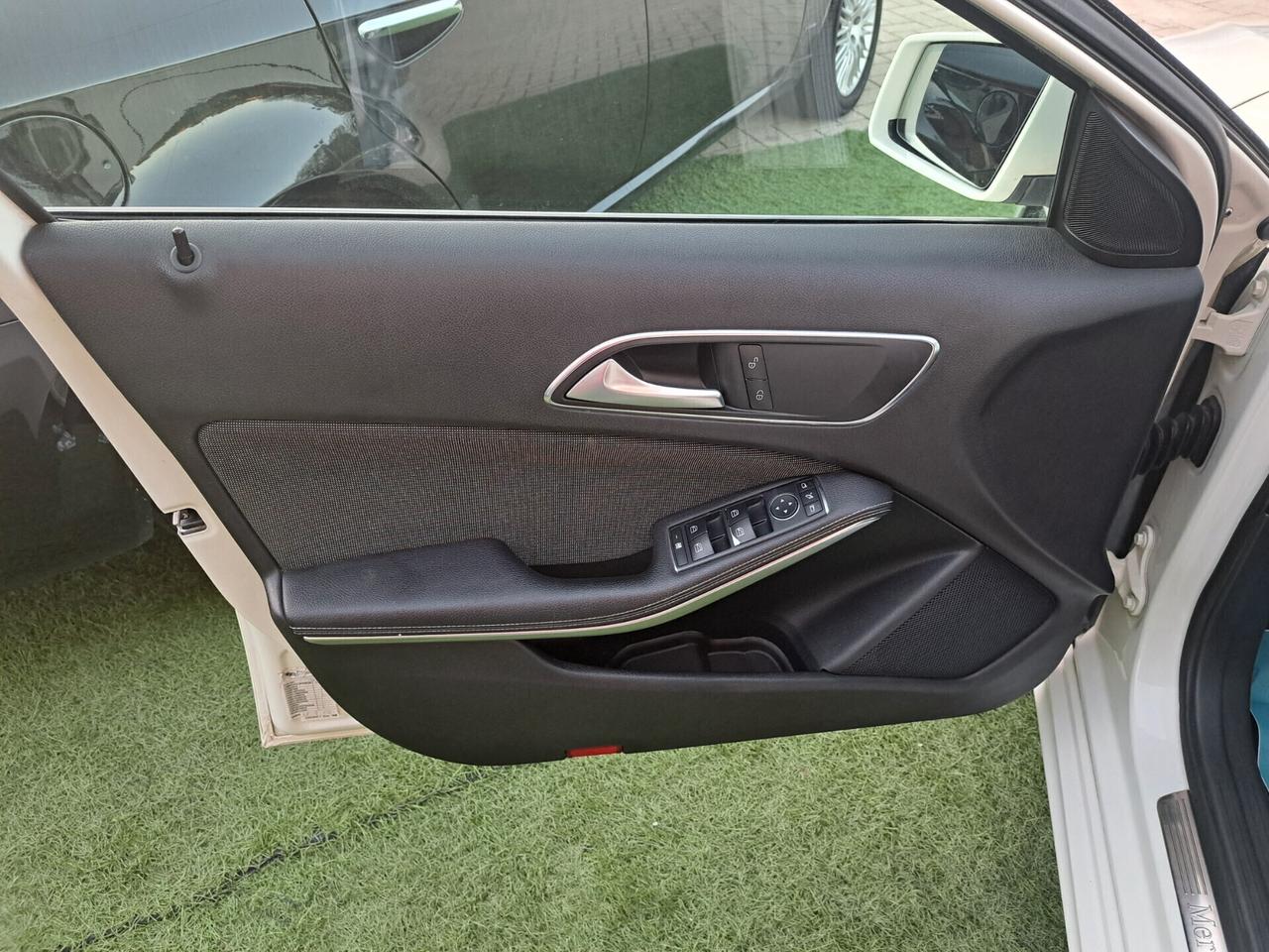 Mercedes-benz 1.6 BENZ ,122 CV/ EURO 6 / OK NEOPATENTATI
