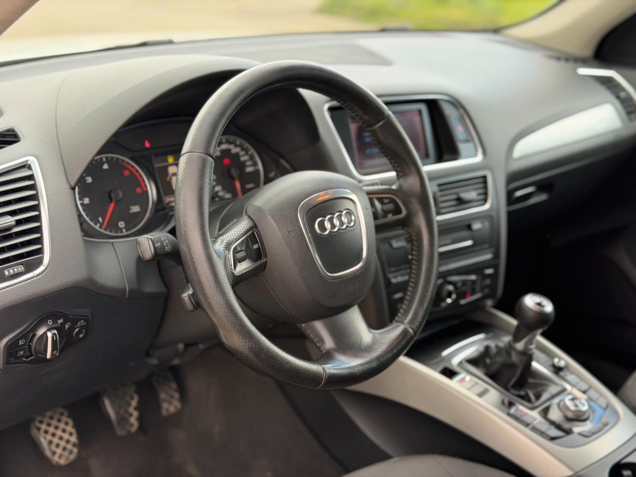 Audi Q5 q5 2.0 tdi 170cv quattro fari*navi