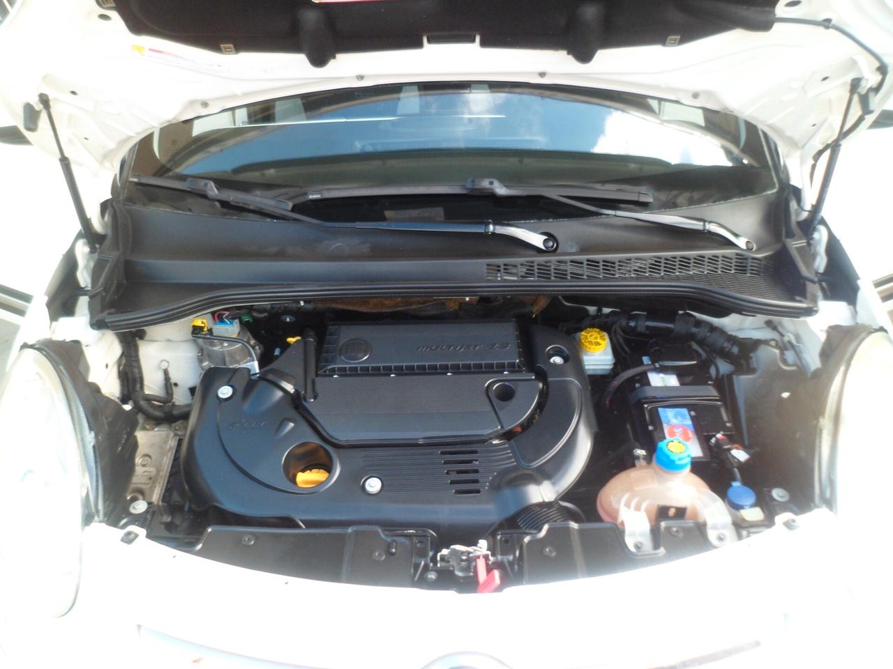 Fiat 500L 1.3 Multijet 85 CV full 13